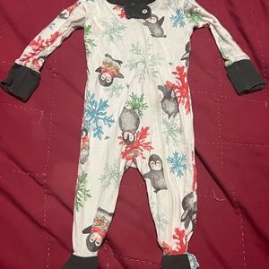 Cozy Penguin Print Kids Pajama Set